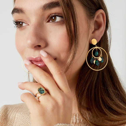 Gouden Ring met Groene Steen - Natuursteen – Trendy Stainless Steel Sieraad – One Size Verstelbaar – Chique Ring –