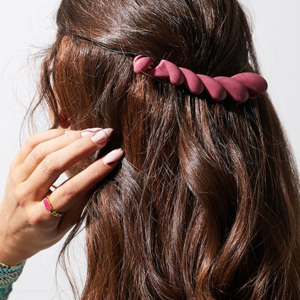 Fuchsia Haarclip in Vlechtdesign – Trendy Accessoire – 12 cm – PC Materiaal