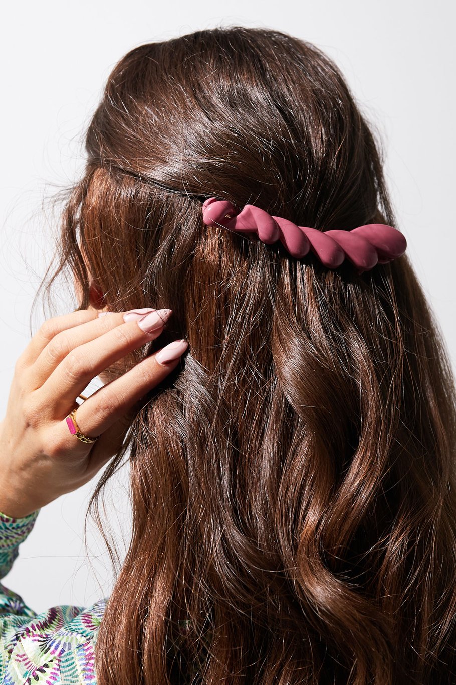 Groene Haarclip in Vlechtdesign – Trendy Accessoire – 12 cm – PC Materiaal