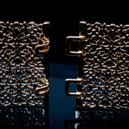 Gouden riem recht model medium