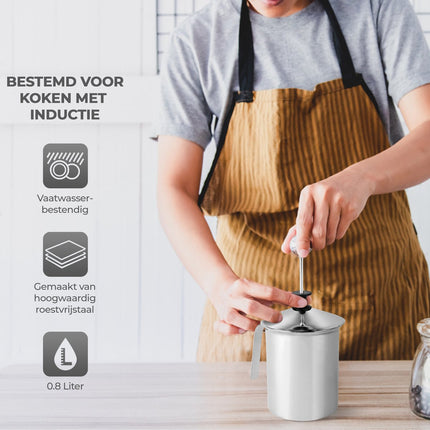 Kinghoff® - Melkopschuimer Handmatig - RVS - 800 ml - Vaatwasserbestendig - Barista - Melkkan - Hittebestendige bodem - Inductie