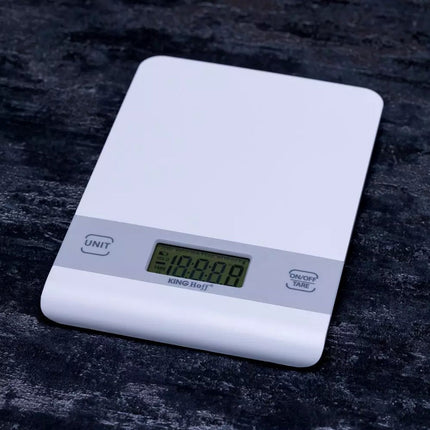 Kinghoff Digitale Keukenweegschaal - Zilver, Weegbereik tot 5 kg, Meeteenheden g/kg/lb/oz/ml/fl.oz, Tare-functie, Nauwkeurigheid 1g, Handhaak, Auto/Handmatig Uitschakelen - Weegschaal Keuken - Precisieweegschaal - Digitaal - Food Kitchen Scale