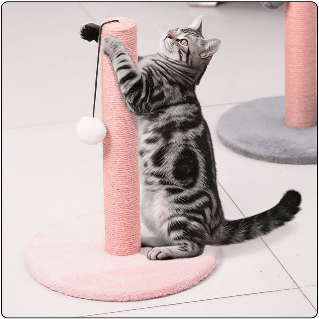 Kratzbaum für Katzen Niedrig 40 cm Rosa - Mit Sisal - Säule und hängendes Spielzeug mit Bommel - Spielspaß für die Katze - Rosa Kratzstamm - Kratzbaum - Katze und Kätzchen