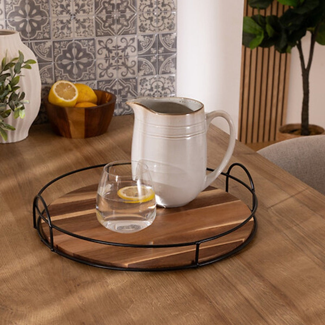 Secret de Gourmet dienblad Mina rond – acaciahout met metalen rand, Ø 34 cm