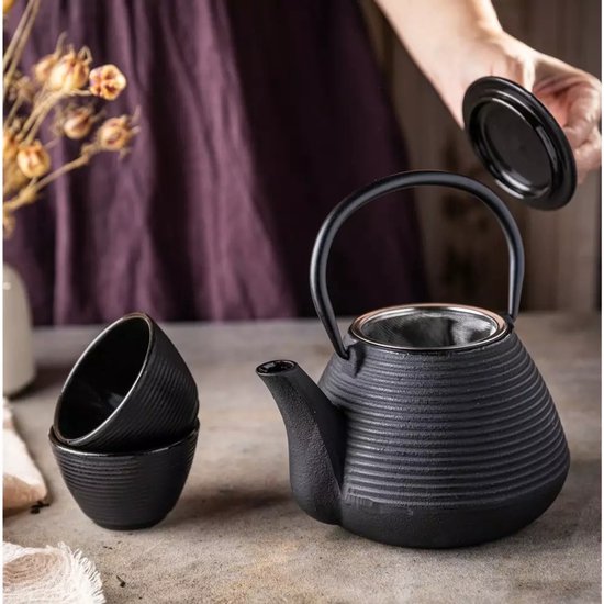 Kinghoff Cast Iron Teapot with Stainless Steel Filter - Includes 2 x 115 ml Cups (KH1846) - Capacity: 1.0 Litre - Traditional Design with Comfortable Handle