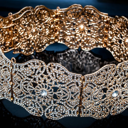 Gouden riem ovaal met stenen