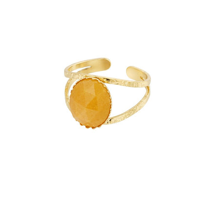 Robuuste Open Ring met Ronde Oranje Natuursteen – Goudkleurig – Verstelbaar One Size