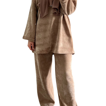 Maya Twinset