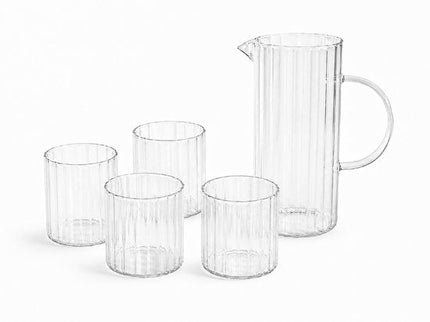 MPLCo - 5-Delige - Karaf Set - Waterkaraf zonder Deksel met 4 Glazen - Geribbeld Glas - Hittebestendig - Luxe Schenkset voor Water, Sap, IJsthee & Limonade - Borosilicaat Glas - 1.2 Liters - Transparant