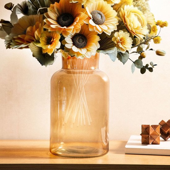 Homla - Tenno Blumenvase - Dekorative Vase - Modernes Design - Große Glasvase für Trockenblumen & Blumensträuße - Skandinavisches Interieur - Stilvolles Wohnaccessoire - Ø14,5 x 25,5 cm - Beige