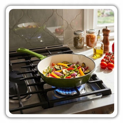 Hage - Koekenpan - Geëmailleerde Gietijzeren Koekenpan - Cast Iron Frying Pan - Geschikt voor Inductie, Gas & Oven - Ø20 x 4.5 cm - Olijfgroen