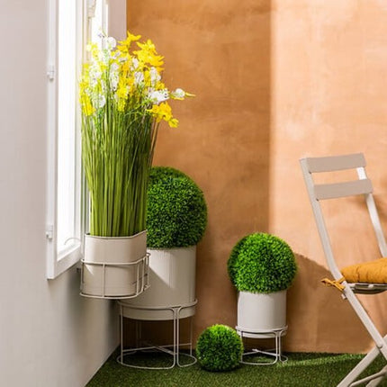Aze Plantenbak Set - 2 Stuks - Moderne Plantenstandaard - Metalen Bloempotten op Standaard - Hoge Plantenpot Binnen - Bloempot Set met Waterafvoer - Ø30 x 44.3 cm - Beige