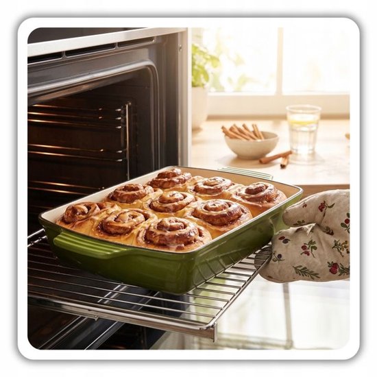 Hage - Bakvorm - Ovenschaal - Gietijzeren Ovenschaal - Emaille Braadslede met Handgrepen - Geschikt voor Inductie, Oven & Alle Warmtebronnen - 3. 5 Liter - 32 x 23,5 cm - Olijfgroen