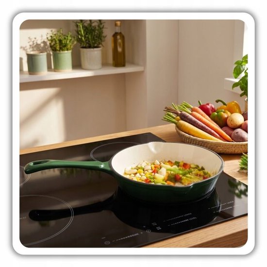 Hage - Koekenpan - Geëmailleerde Gietijzeren Koekenpan - Cast Iron Frying Pan - Geschikt voor Inductie, Gas & Oven - Ø20 x 4.5 cm - Donkergroen