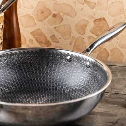 Klausberg 9024 - Wokpan, antiaanbaklaag met honingraatstructuur - 28 cm - 3-laags - 304 roestvrij staal - PFOA-vrij