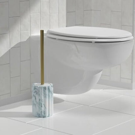 Badkamer Accessoiresset – Moderne Badkamer Accessoires – Zeeppomp 230ml & Toiletborstel Set – Luxe Zeepdispenser & Toiletborstel met Houder – Polyresin – Wit Marmer