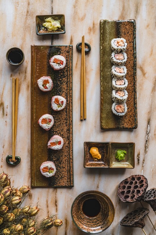 MPLCo - Ondes Serveerschaal - Lange Rechthoekige Schaal met Opstaande Rand - Sushi & Tapas Serveerschaal - Groot Bord Keramiek - Vaatwasser & Magnetron Bestendig - ca. 39 x 12 cm - Aardetinten