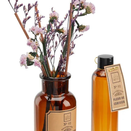 Geurdiffuser met Gedroogde Bloemen 100ml – Bois Ambré – Stijlvolle Geurfles met Houten Accenten