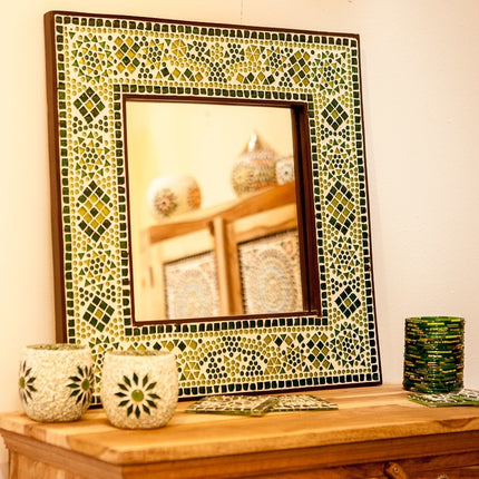 Oosterse spiegel groen met mozaïek frame
