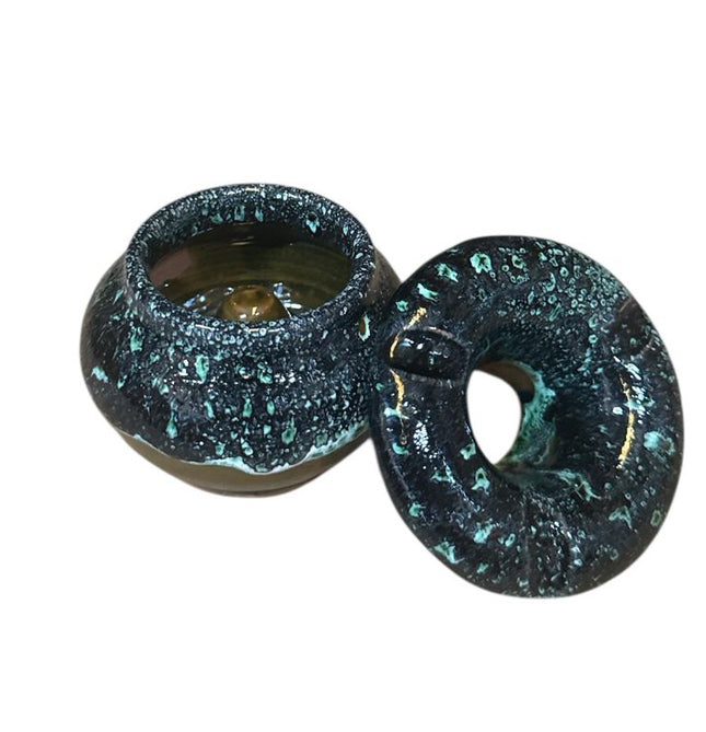 Marokkaanse Asbak Ø7,5 cm – Handgemaakt Keramiek met Deksel – Donkergroen/Blauw Glazuur