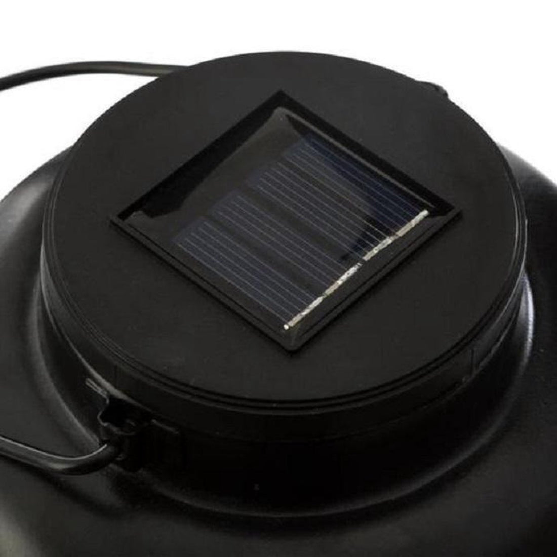Lanterne solaire en métal, hauteur 25,5 cm, 12 cm de largeur, 12 cm de longueur, noir