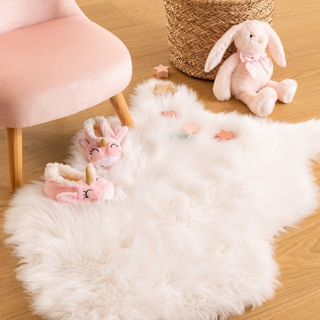 Atmosphera Kids faux fur vloerkleed in vachtvorm – wit, 60 x 90 cm – foto 4
