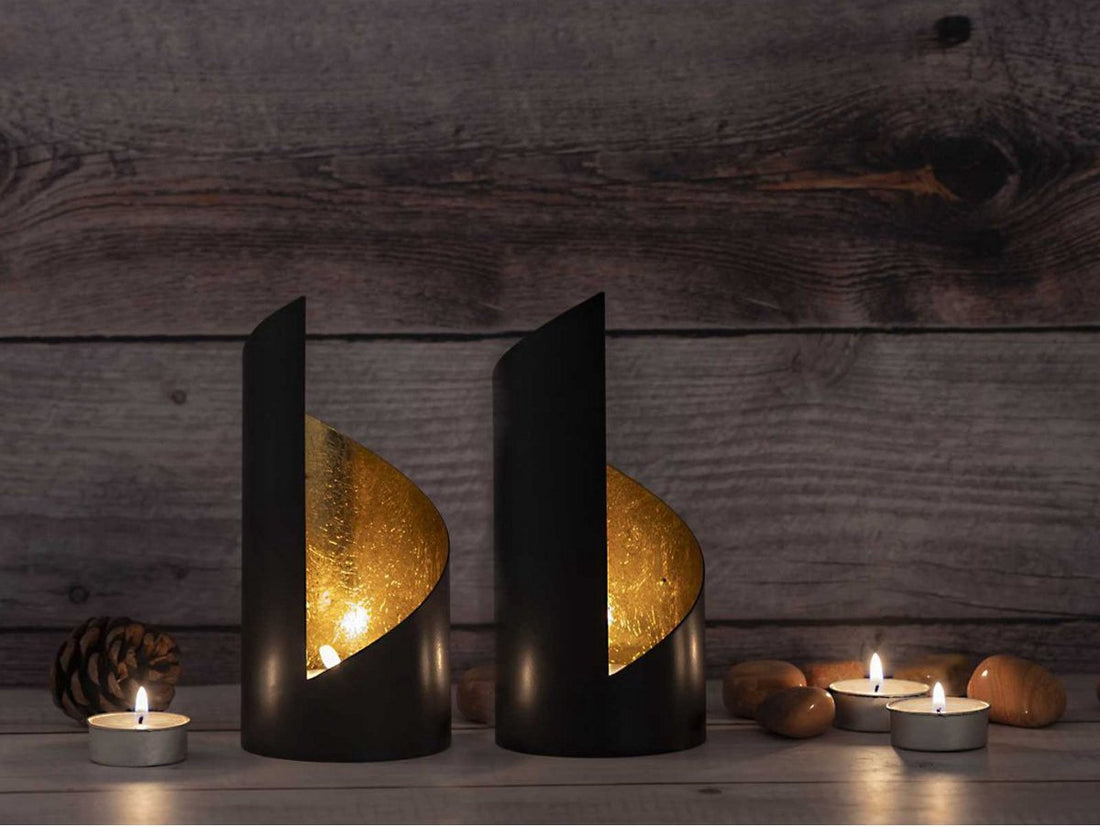 Cylindrical Oriental metal tealight holder set Gold - 2 pieces