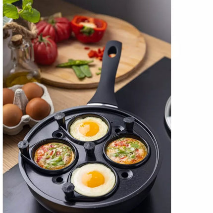Diepe Koekenpan met Deksel en Eierinsert - 20 cm - Geschikt voor 4 Gepocheerde Eieren