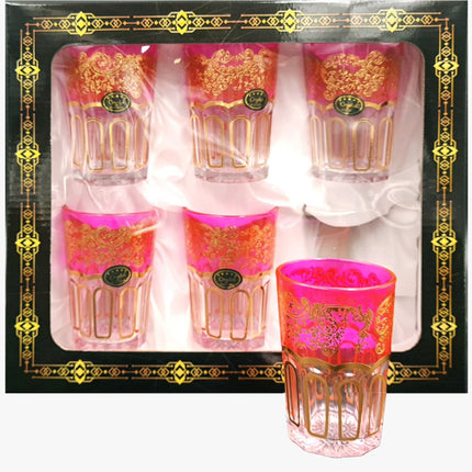 Theeglazen met gouden patroon
