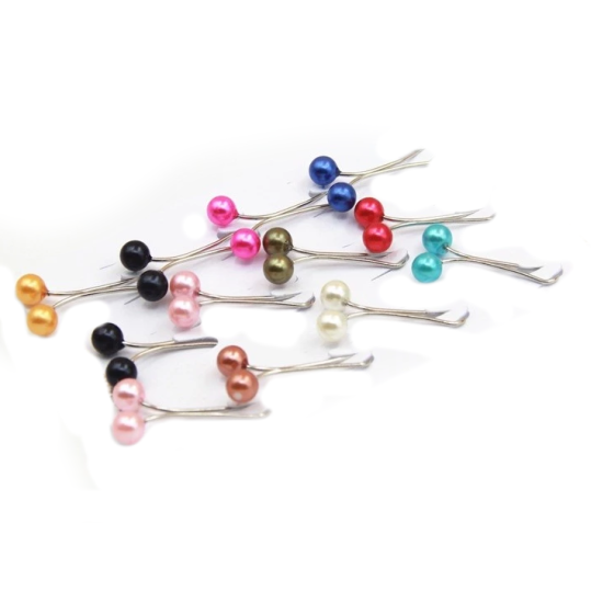 Hijab pins in different colors