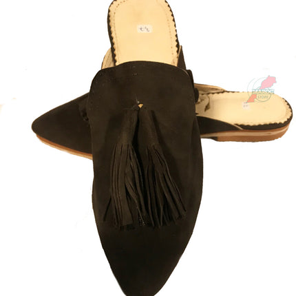 Elegant mule babouche