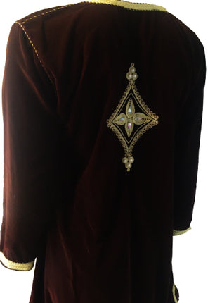 Katifa Tuniek bruin