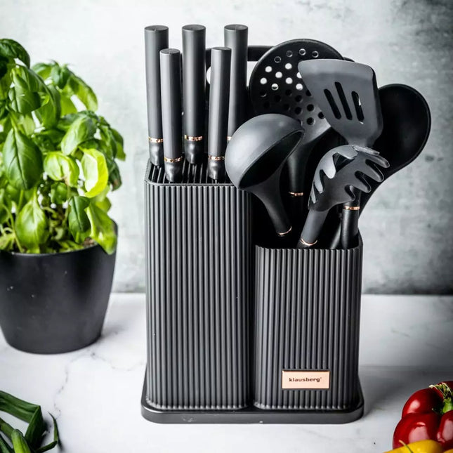 12-delige Keukenset met Messen, Gereedschappen en Snijplank - Zwart - Inclusief Opbergrek