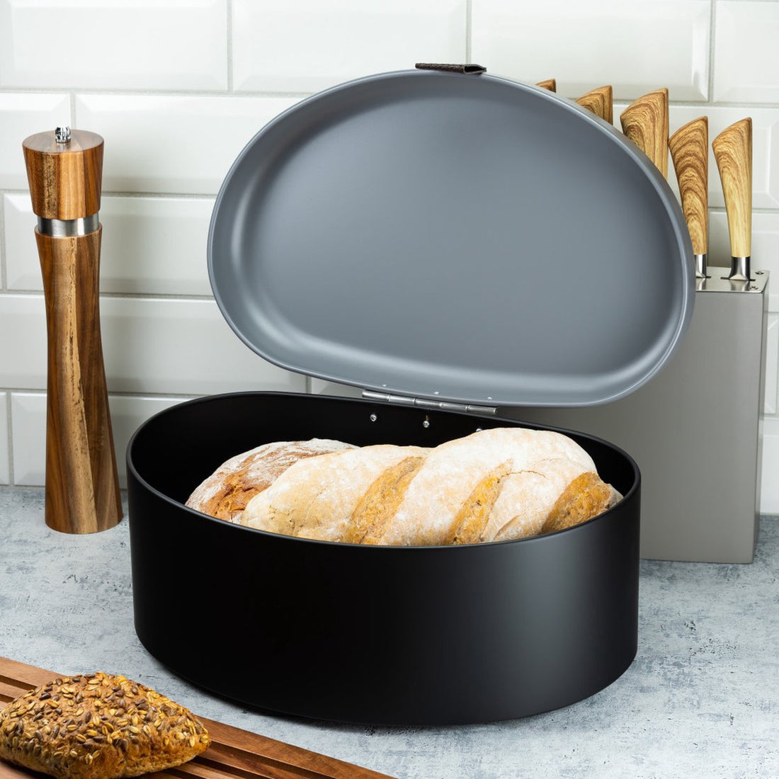 Klausberg 7576 - Brotkasten - schwarz / grau