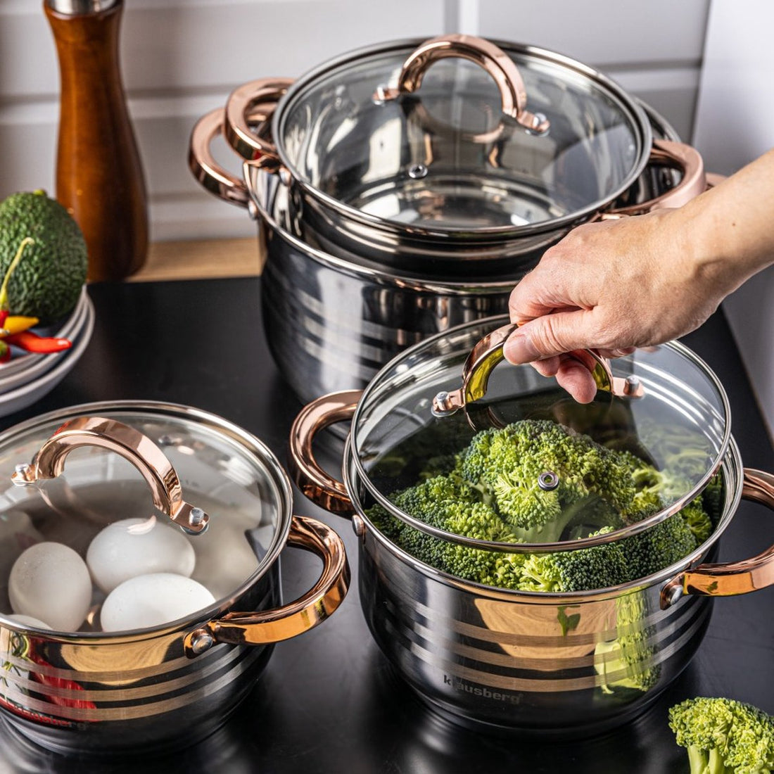 Klausberg 7699 - Ensemble de 8 casseroles - 16-18-20-24 cm - avec couvercle - rose doré