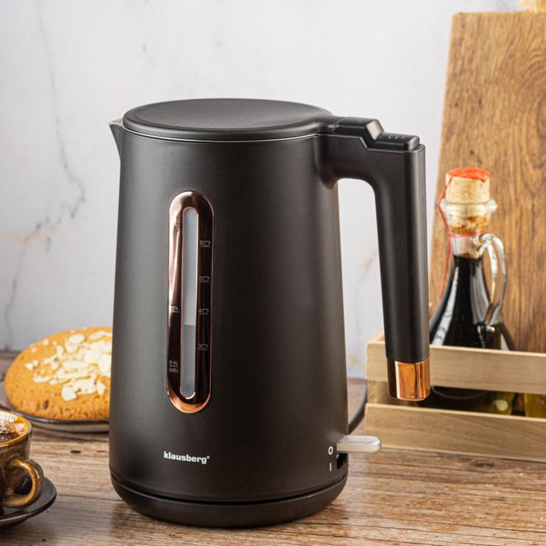 Bouilloire électrique Klausberg KB-7889 - 1,7 L - Noir / Or rose - 2200 W - Inox & PP - Sûre & Élégante - Or rose