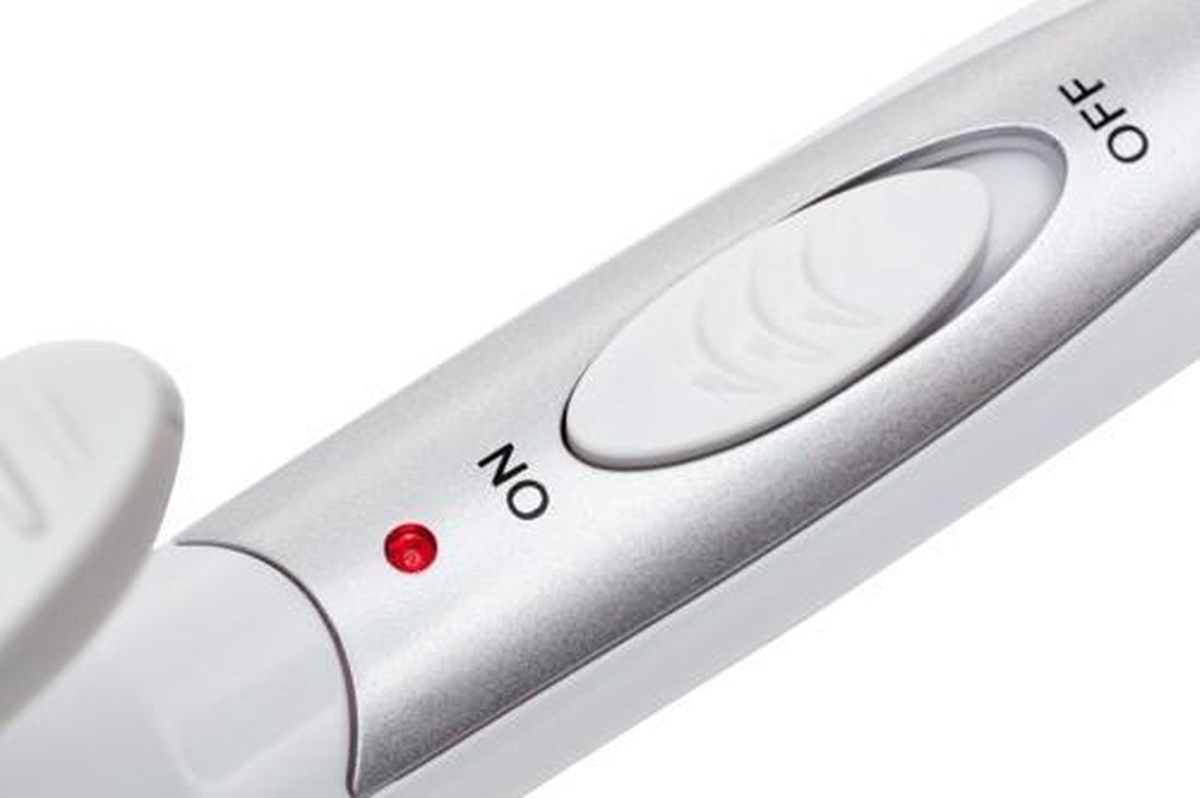 Hair curling iron with ceramic coating