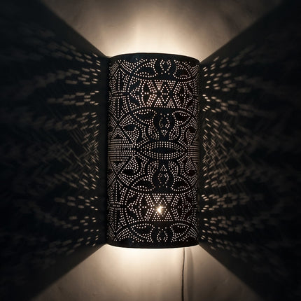 Oosterse filigrain wandlamp half cilinder zilver