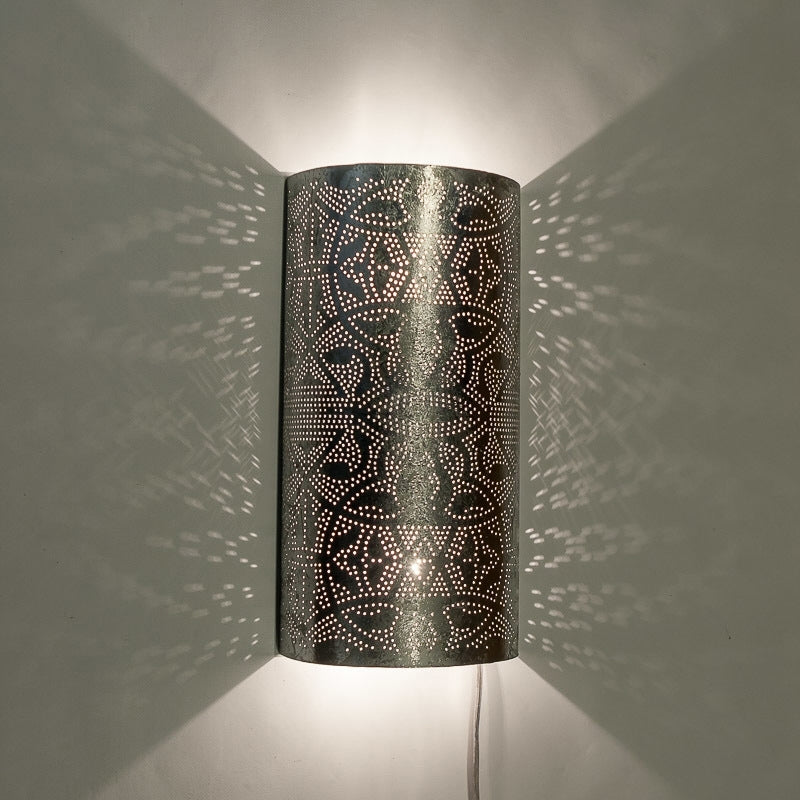 Oosterse filigrain wandlamp – halve cilinder, vintage zilver, 40 cm hoog