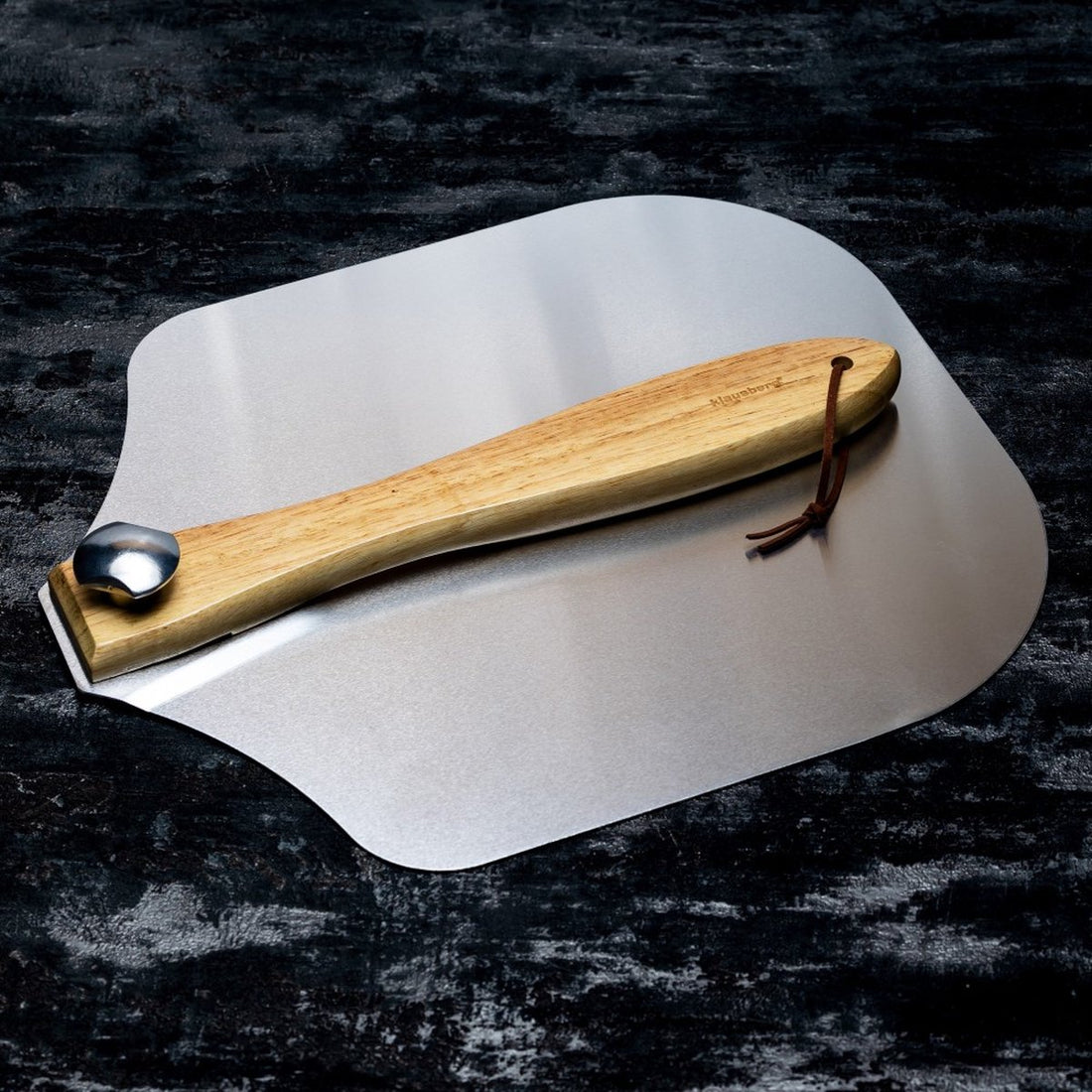 Klausberg pizzaschep aluminium met inklapbaar houten handvat – 30,5 x 64 cm – foto 5
