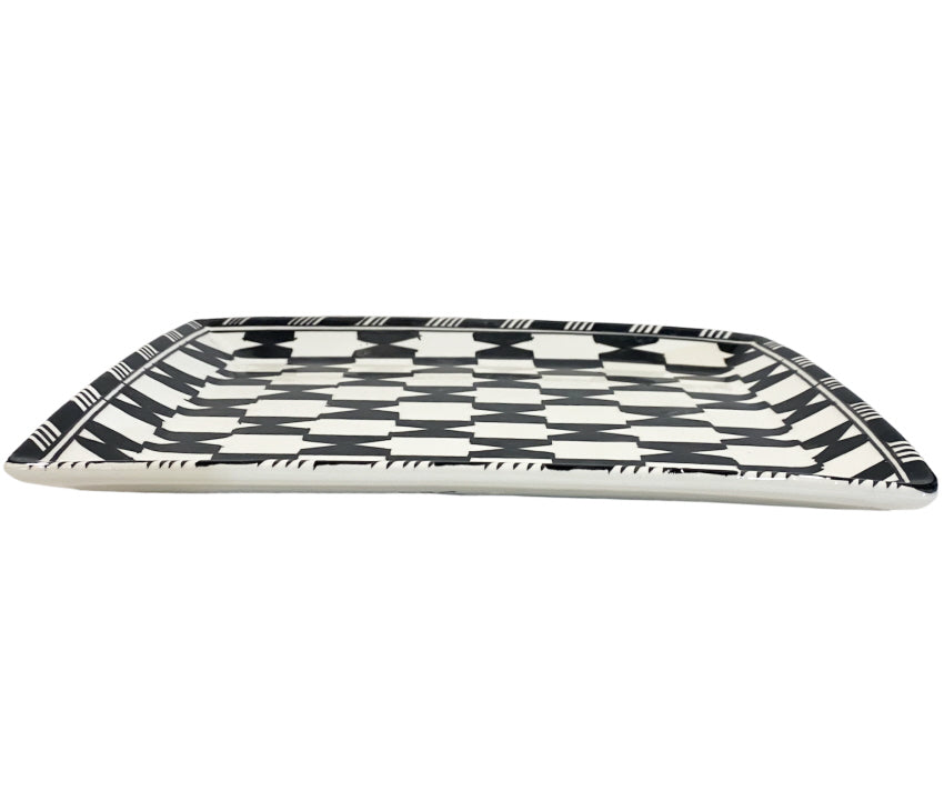 Assiette plate rectangulaire en faïence noir et blanc 32X21 CM