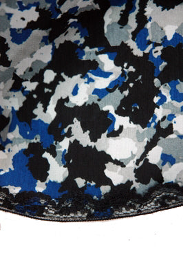 Schal mit Marmor-Effekt und Spitze