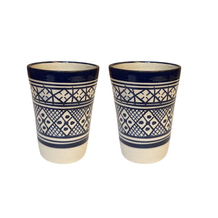 Set van 2 Marokkaanse Bekers Fès – Handgemaakt Aardewerk – Blauw/Wit – Ø7.5 cm x 10 cm