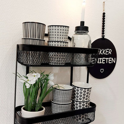 Stylingrek keuken zwart voor mokken en kruiden