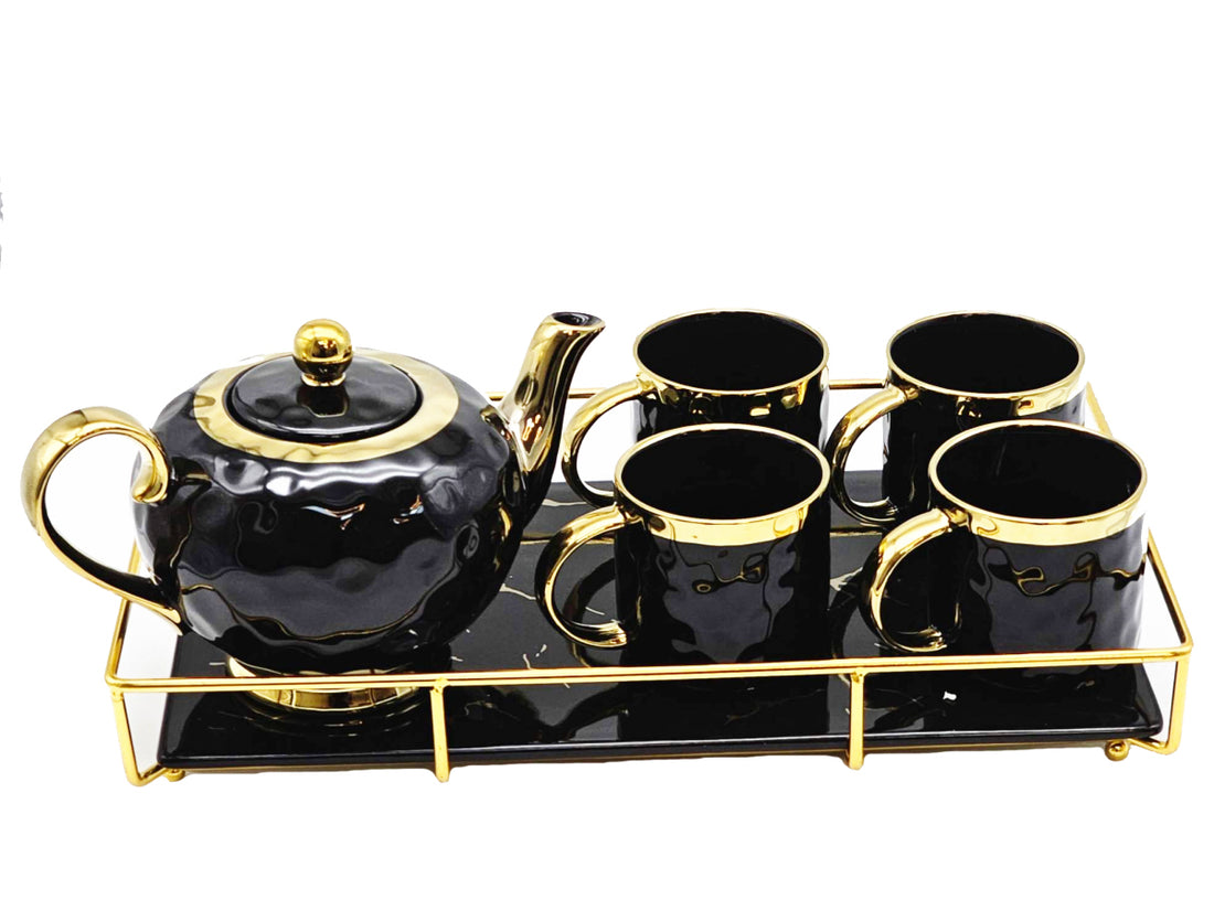 Porseleinen theeservies met gouden rand – theepot, 6 kopjes en dienblad