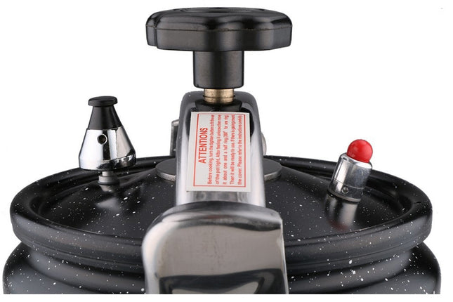 Zwarte snelkookpan 12 liter met anti-aanbak marble coating.